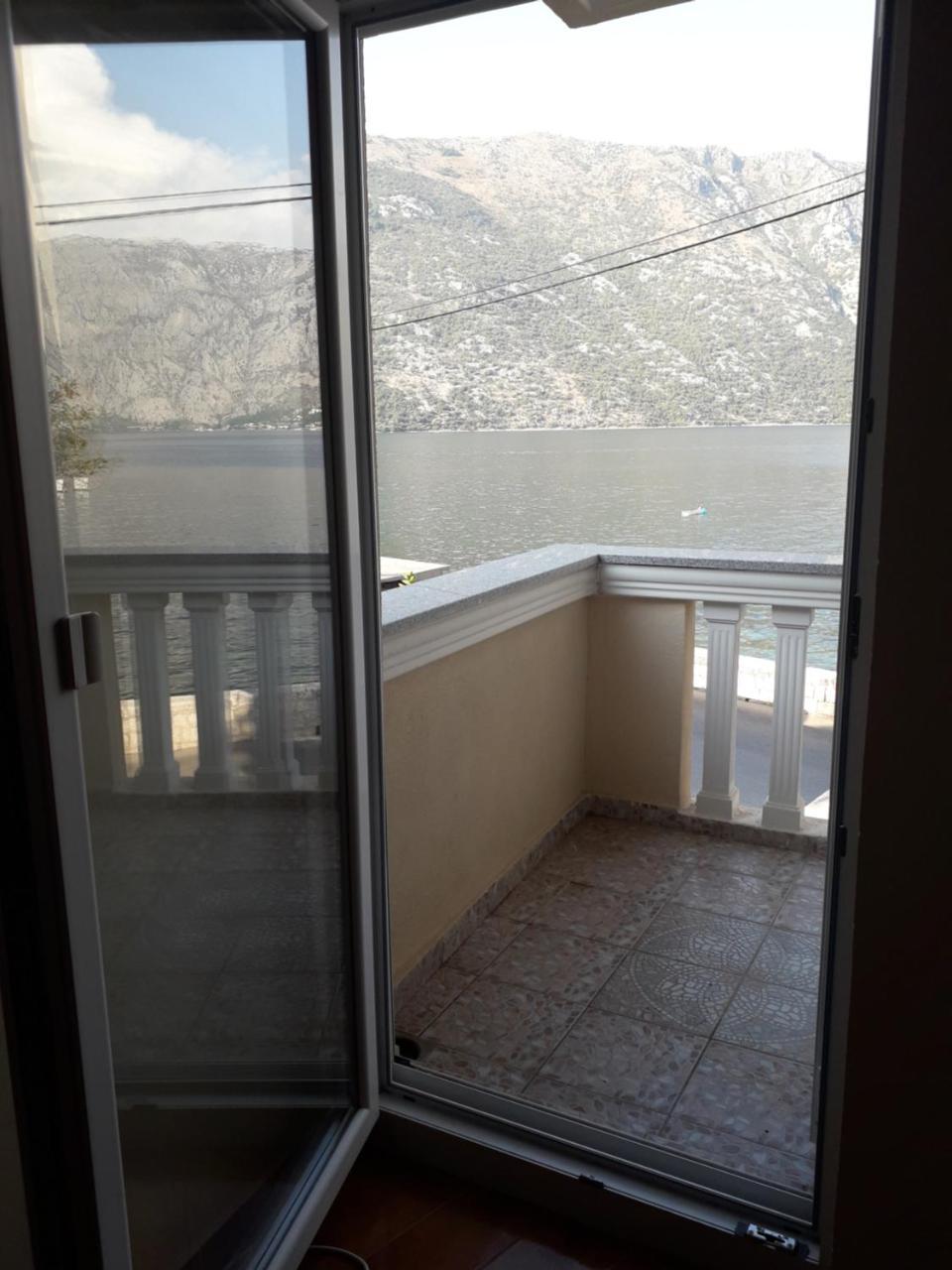 شقة كوتور  في Apartmants Alexander المظهر الخارجي الصورة